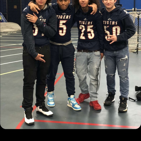 Meet your Posher, Bryan - Picture 1 of 1